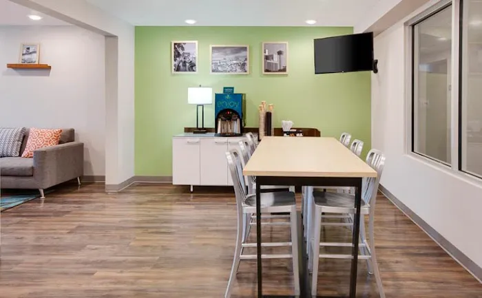 WoodSpring Suites Lackland near Sea World 5