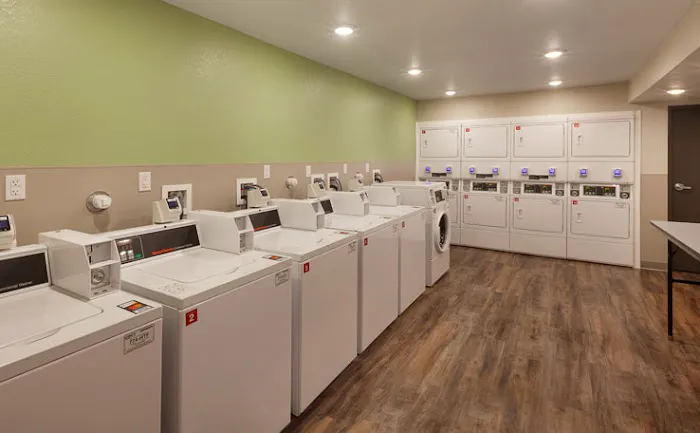WoodSpring Suites Lackland near Sea World 5