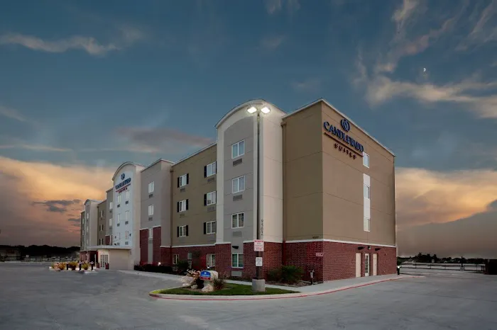 Candlewood Suites San Antonio NW Near Seaworld by IHG 5