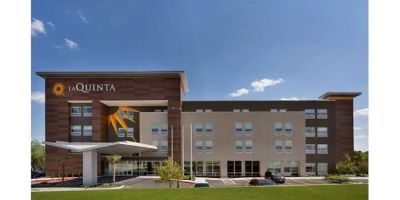La Quinta Inn & Suites by Wyndham San Antonio Seaworld/LAFB