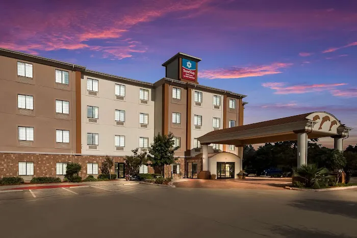 SureStay Plus by Best Western San Antonio SeaWorld 5