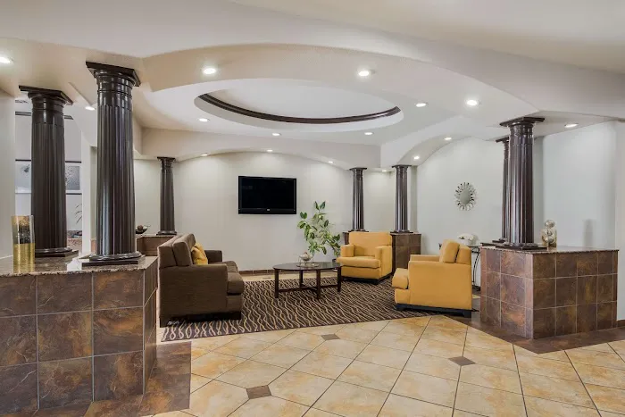 SureStay Plus by Best Western San Antonio SeaWorld 5