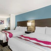 Best Western Medical Center North Inn & Suites Near Six Flags ico