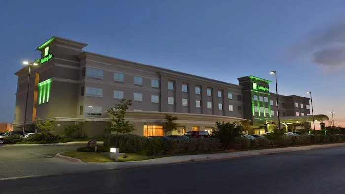 Holiday Inn & Suites San Antonio Northwest by IHG 5