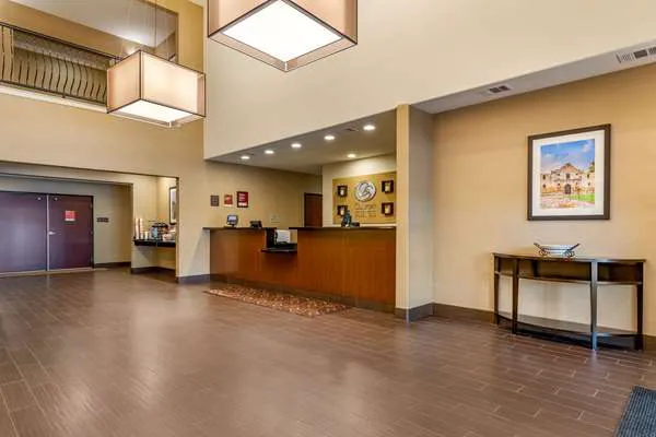 Comfort Suites San Antonio North - Stone Oak 5
