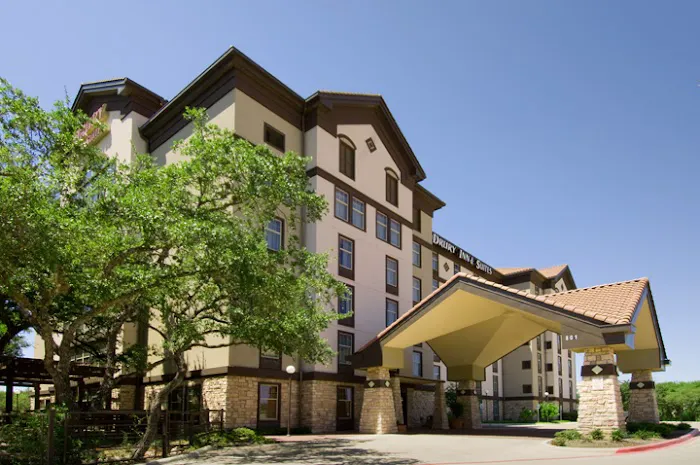 Drury Inn & Suites San Antonio North Stone Oak 5