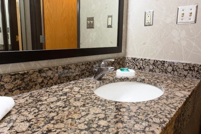 Drury Inn & Suites San Antonio North Stone Oak 5