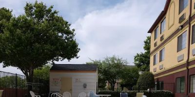 Quality Inn near SeaWorld - Lackland