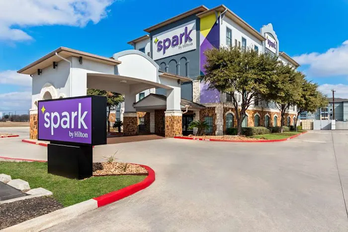 Spark by Hilton San Antonio near Seaworld 5
