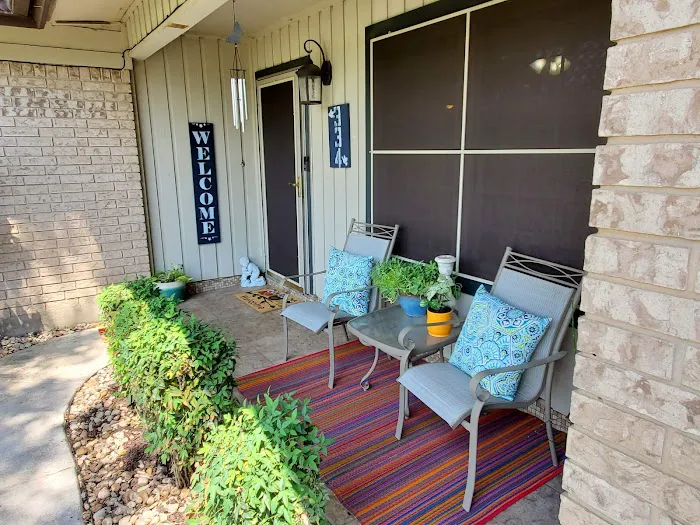 Texas Cottage Family Pit Pad (SHORT TERM RENTALS) 5