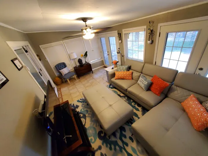 Texas Cottage Family Pit Pad (SHORT TERM RENTALS) 5