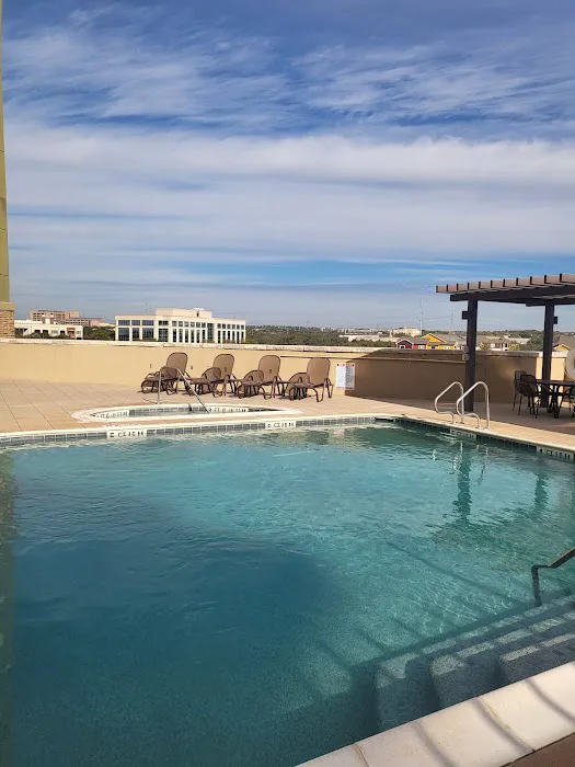 Drury Plaza Hotel San Antonio North Stone Oak 5
