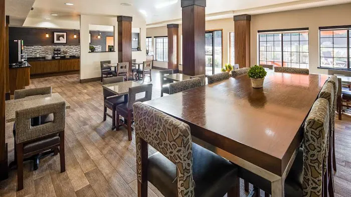 Best Western Plus Hill Country Suites 5