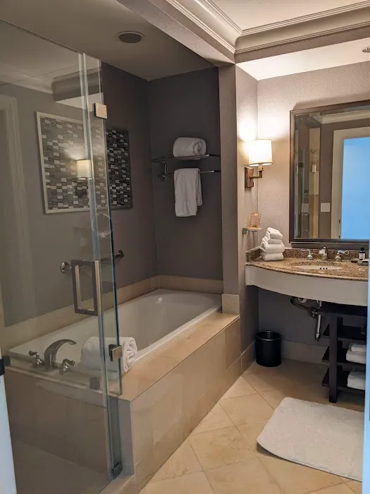 The Villas at La Cantera Resort & Spa 5