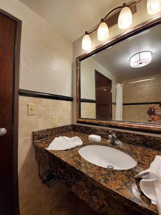 Drury Inn & Suites San Antonio Near La Cantera Pkwy 5