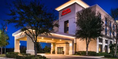 Hampton Inn & Suites Schertz