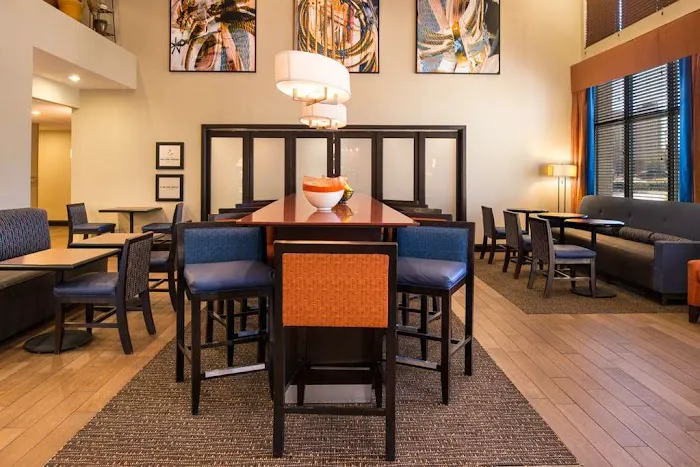 Hampton Inn & Suites Schertz 4