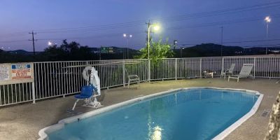 HillView Inn