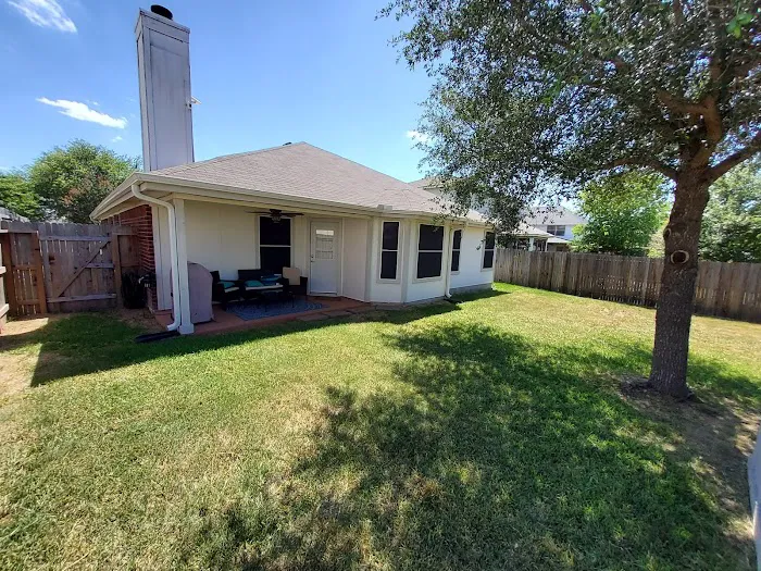Autumn Run Family Pit Pad (SHORT TERM RENTALS) 5