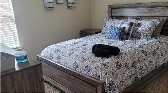 Onyx Living LLC 5