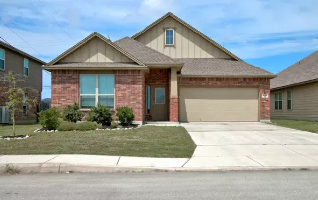 Onyx Living LLC 5