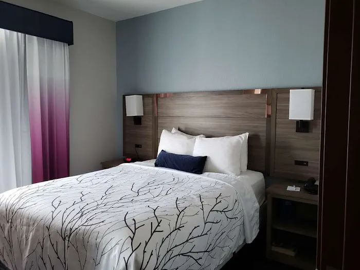 Best Western Plus San Antonio East Inn & Suites 5