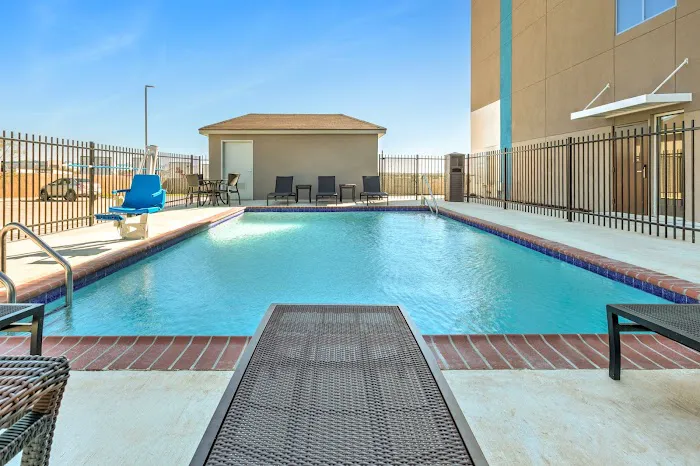 Holiday Inn Express San Antonio East - I-10 by IHG 5