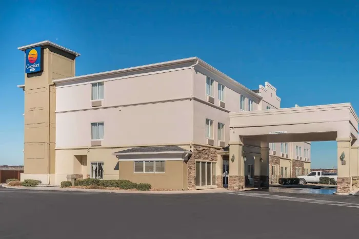 Comfort Inn near Frost Bank Center 5