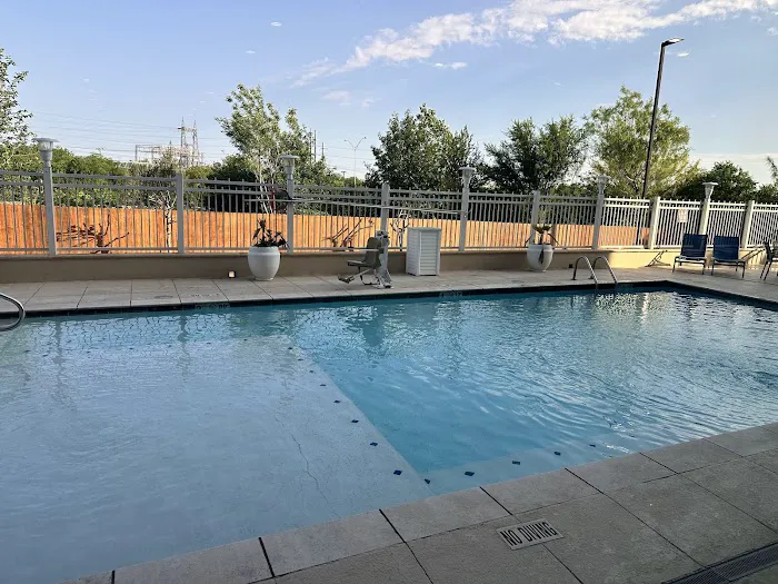 Best Western Plus Roland Inn & Suites 5