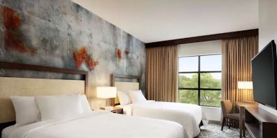 Embassy Suites by Hilton San Antonio Brooks Hotel & Spa