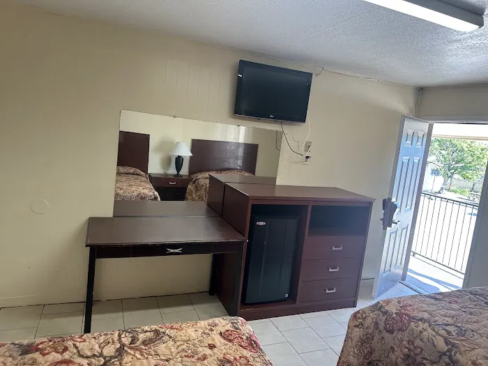 El Mio Motel 5