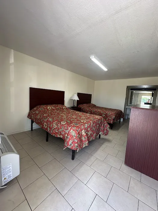 El Mio Motel 5