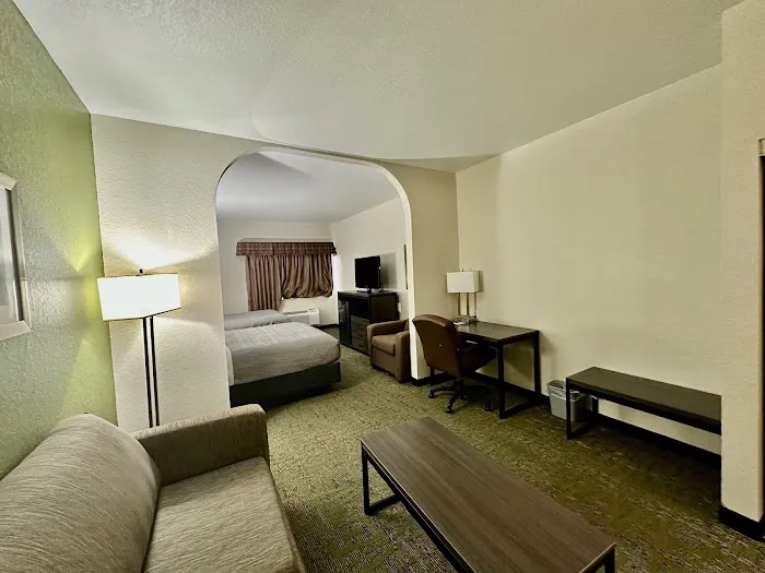 Quality Suites 5