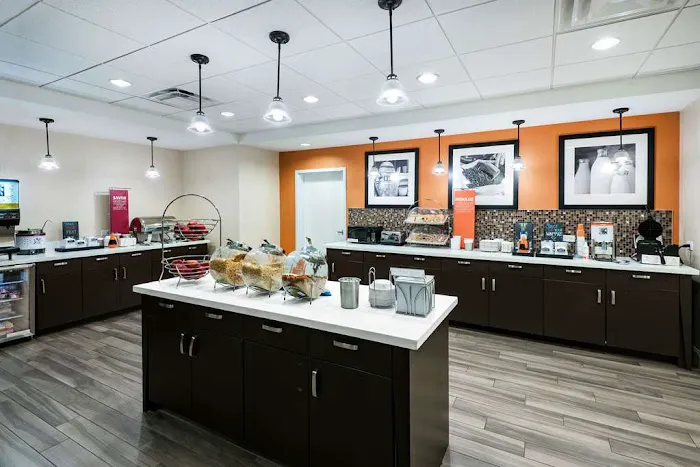 Hampton Inn & Suites San Antonio Brooks City Base 5