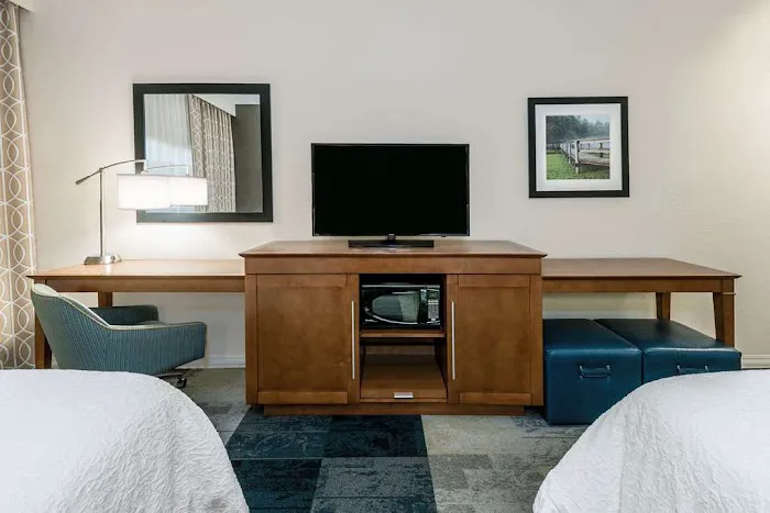 Hampton Inn & Suites San Antonio Brooks City Base 5