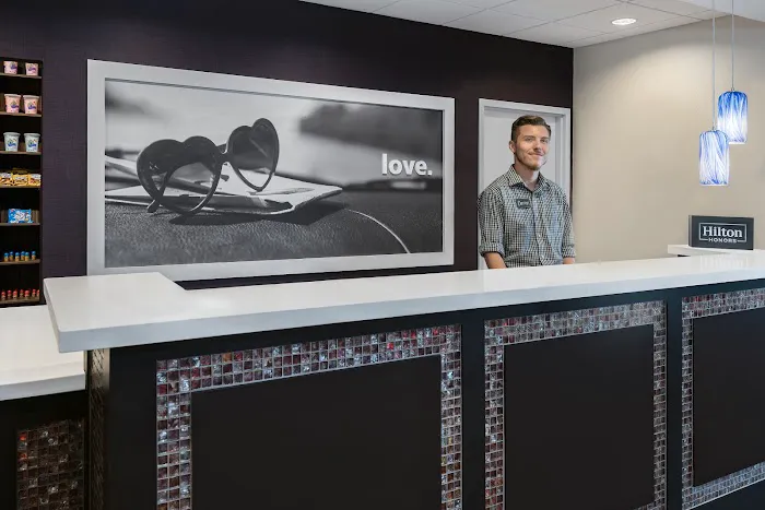 Hampton Inn & Suites San Antonio Brooks City Base 5