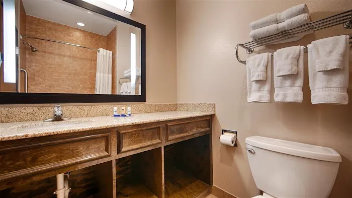 Best Western Plus Palo Alto Inn & Suites 5