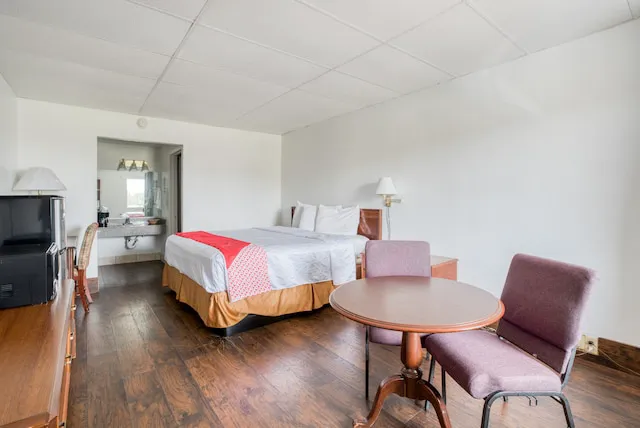 OYO Hotel San Antonio Lackland Air Force Base West 5