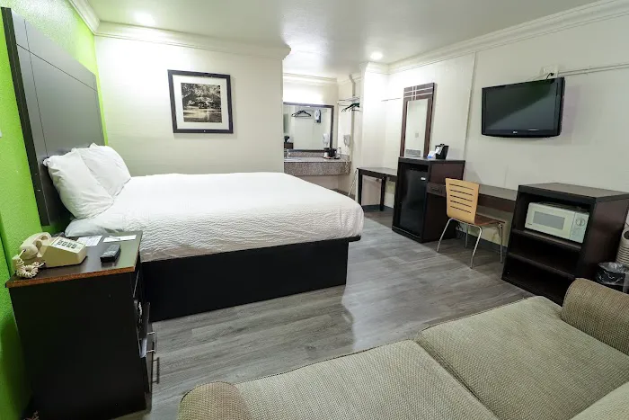 Rodeway Inn San Antonio Lackland AFB - SeaWorld 5