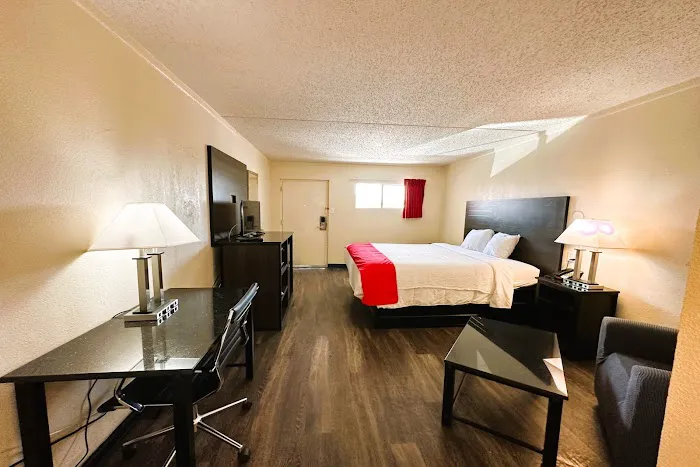 Oyo Hotel San Antonio Lackland AFB/Seaworld Hwy 90 W 5