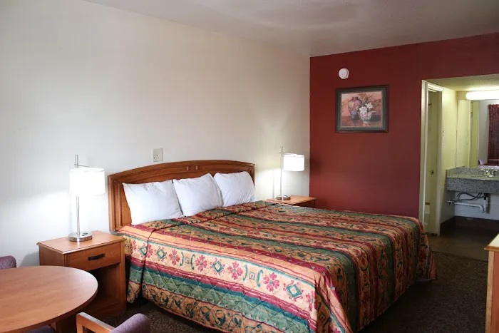 Travel Inn Lackland Sea World 5
