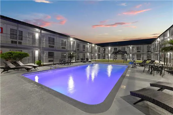 Days Inn by Wyndham San Antonio/Near Lackland AFB 5