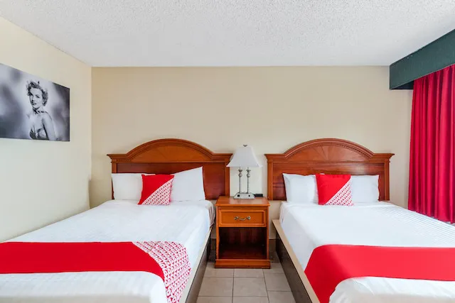 OYO Hotel San Antonio Lackland near Seaworld 5