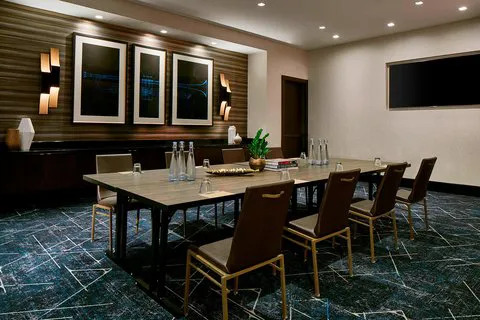 Renaissance Nashville Hotel 5