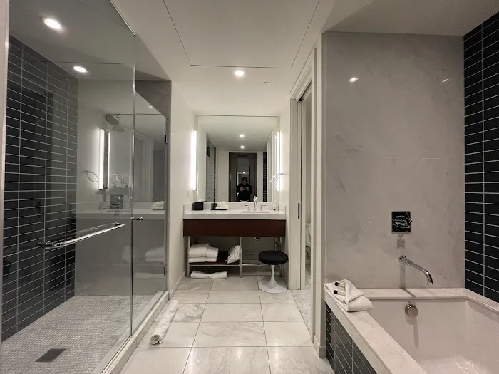 Fairlane Hotel Nashville, by Oliver 5