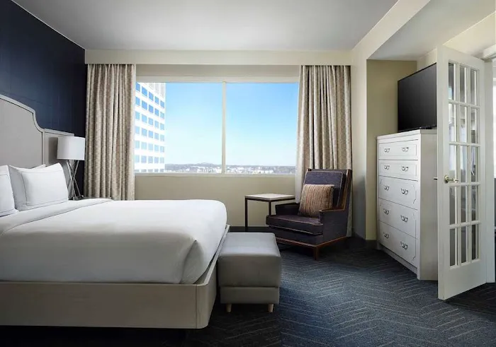 DoubleTree by Hilton Hotel Nashville Downtown 5
