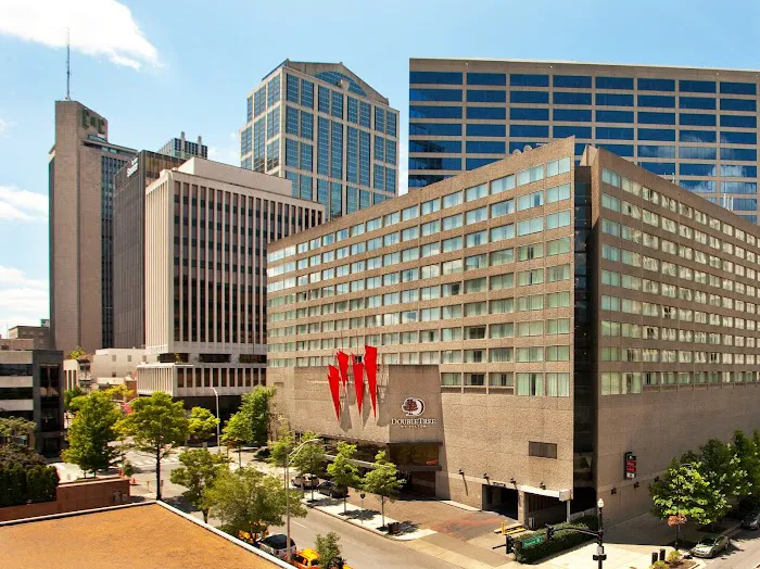 DoubleTree by Hilton Hotel Nashville Downtown 5