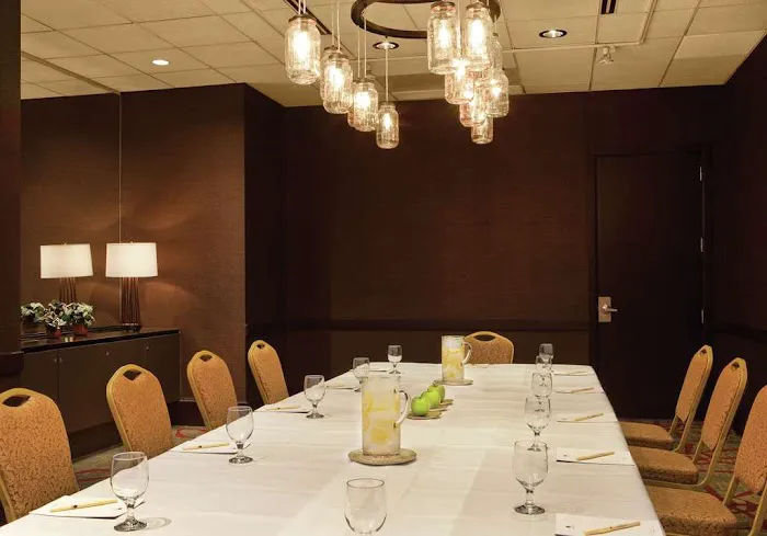 DoubleTree by Hilton Hotel Nashville Downtown 5
