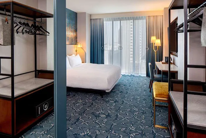 Tempo by Hilton Nashville Downtown 5
