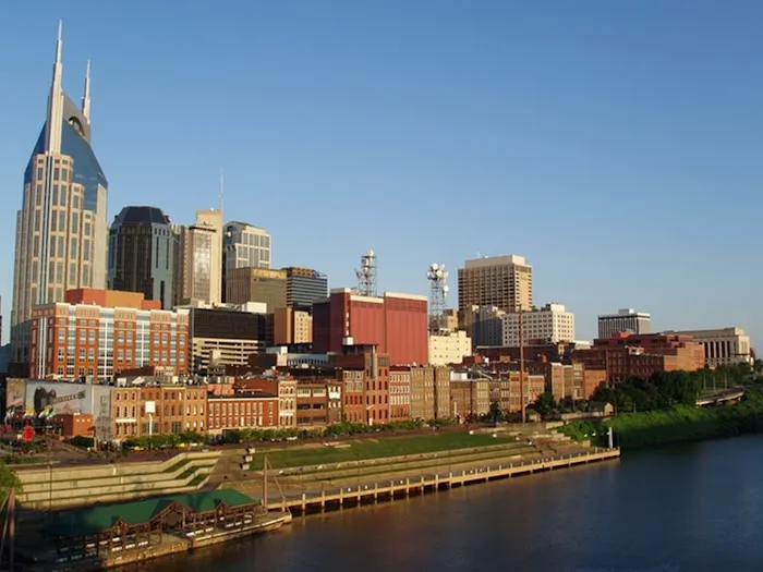 Holiday Inn Express Nashville Downtown - Broadway by IHG 5